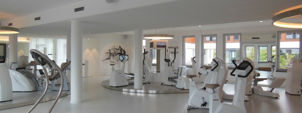 fitness-studio-331569_1280-1200x450